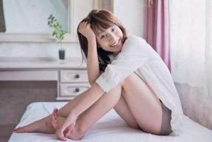 能年玲奈 AKB48 石橋杏奈 亜里沙 Ili 太田千晶 [Weekly Playboy] 2012年No.45 写真杂志
