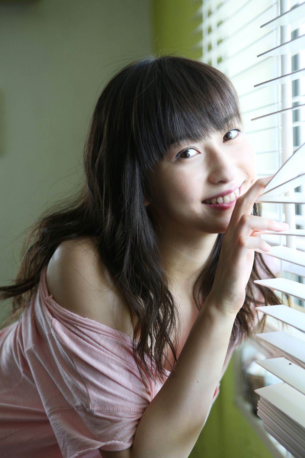 Akari Uemura Page 12 No.8322d8