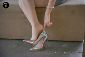 [Koleksi IESS Pratt & Whitney] 076 Model Xiaojie "Silver High Heels in the Cafe"