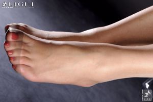 Cereja modelo "As belas pernas e saltos altos de uma professora na faculdade" [丽 柜 LiGui] Foto de belas pernas e pés de jade
