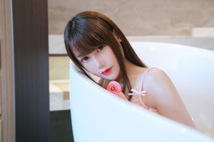 [COS Welfare] COS Girl Hoshino Mito - reste juste baignoire
