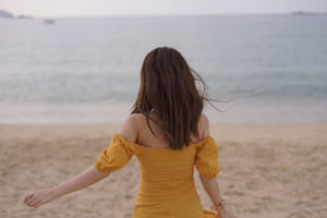 [COS 복지] 인기 코스어 쿠로카와 - 섬여행 옐로우 드레스