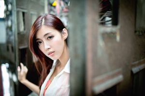 Kim Yun-kyo / Kira Jingjing "Pemotretan luar Apartemen Huannan"