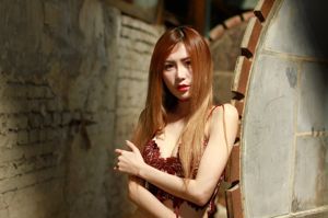 [Taiwan Zhengmei] Huang Aibi Abbie „Qiaotou Sugar Factory Black Silk + Lace + Hot Pants”